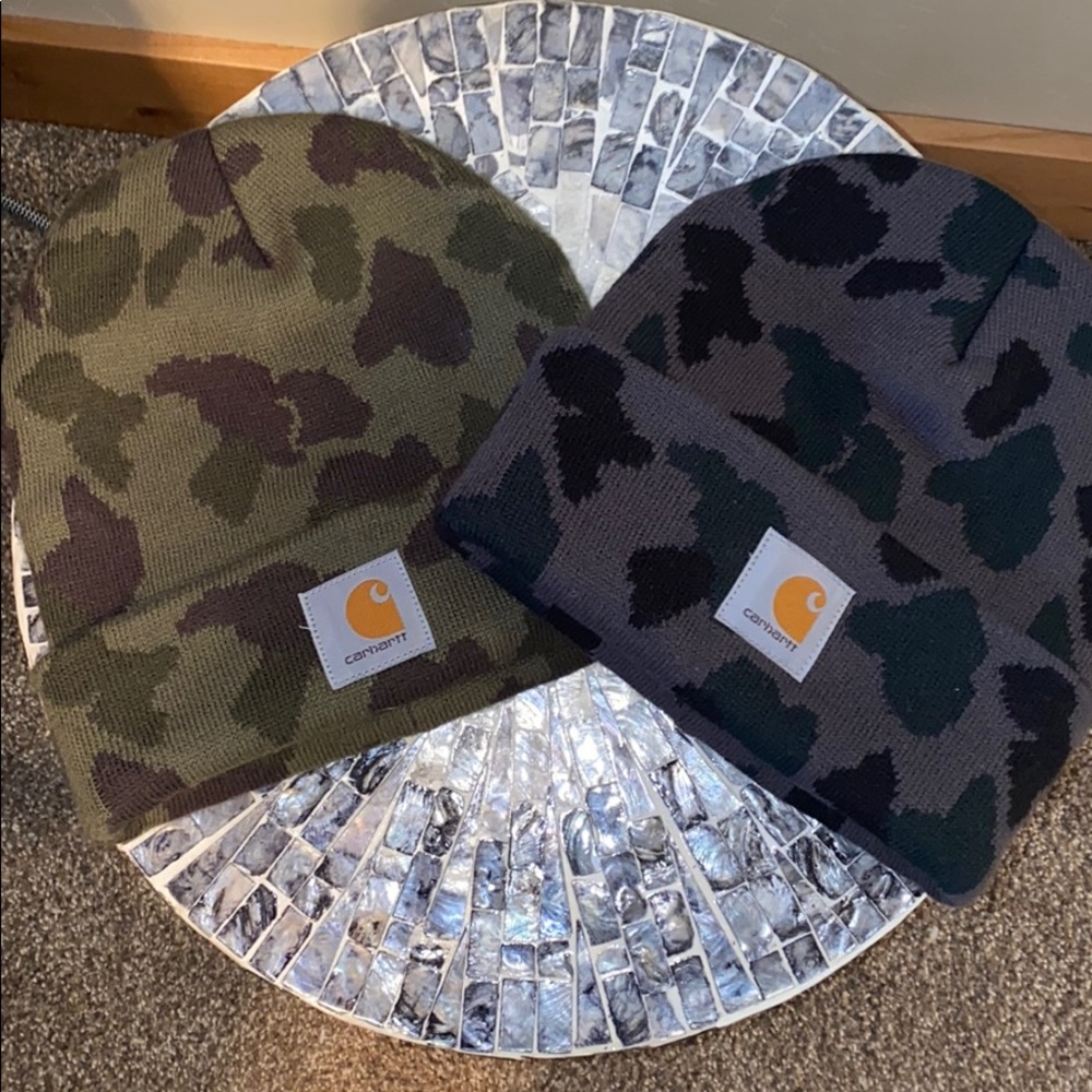 Carhartt beanies never worn